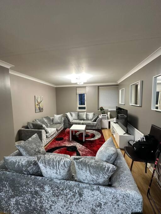 A 2 Standard Bedrooms Flat ロンドン エクステリア 写真