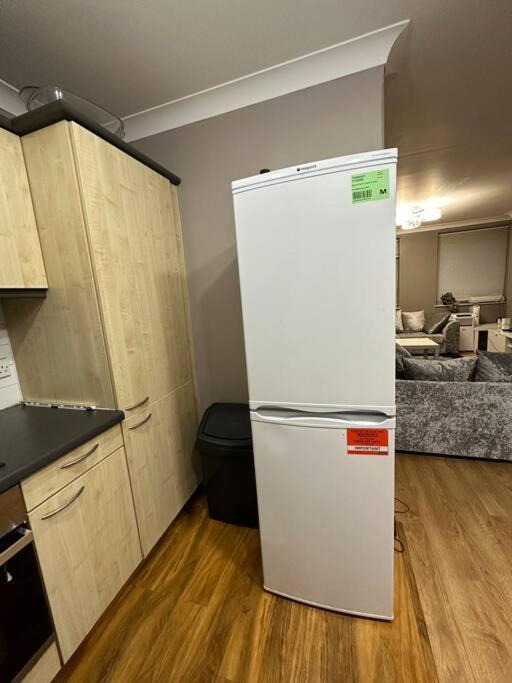 A 2 Standard Bedrooms Flat ロンドン エクステリア 写真